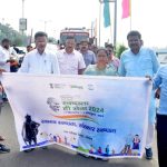 भोपाल- स्वच्छता ही सेवा पखवाड़ा-2024 के तहत महापौर श्रीमती मालती राय ने राजधानी के व्हीआईपी रोड में साफ-सफाई की