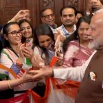 मोदीमय हुआ अमेरिका: गरबा की धूम के साथ पीएम मोदी का भव्य स्वागत