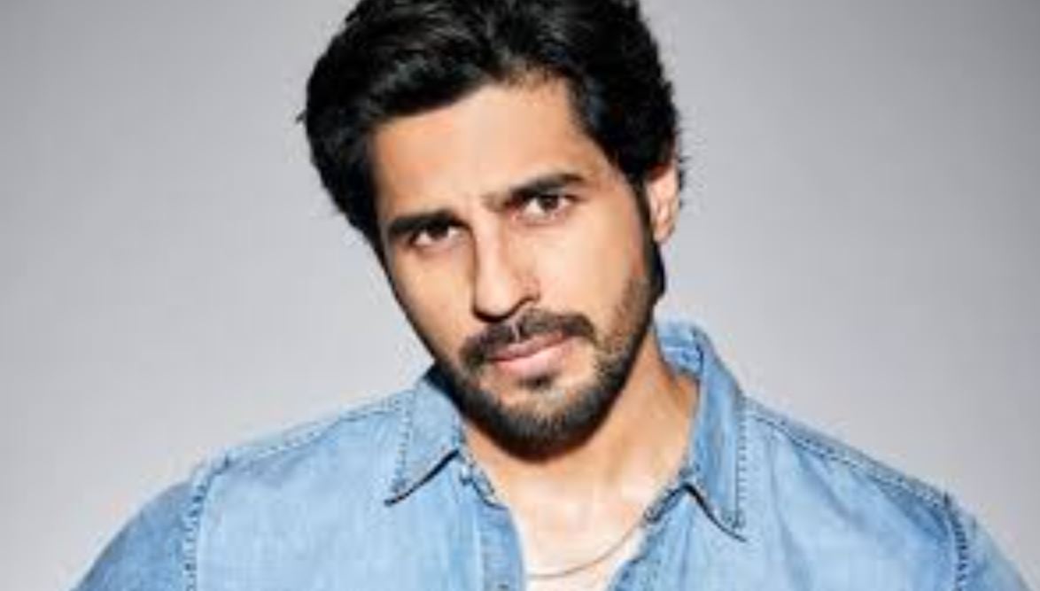 सिद्धार्थ मल्होत्रा को लोगों ने कहा बदतमीज