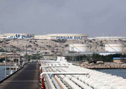 ईरान तेल निर्यात खार्ग टर्मिनल से सप्लाई