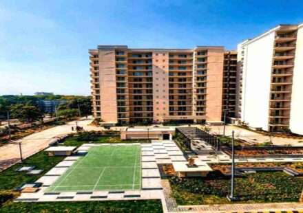 दिल्ली में GPRA रीडेवलपमेंट योजना के अंतर्गत बनाए गए आधुनिक सरकारी फ्लैट और आवासीय परिसर।