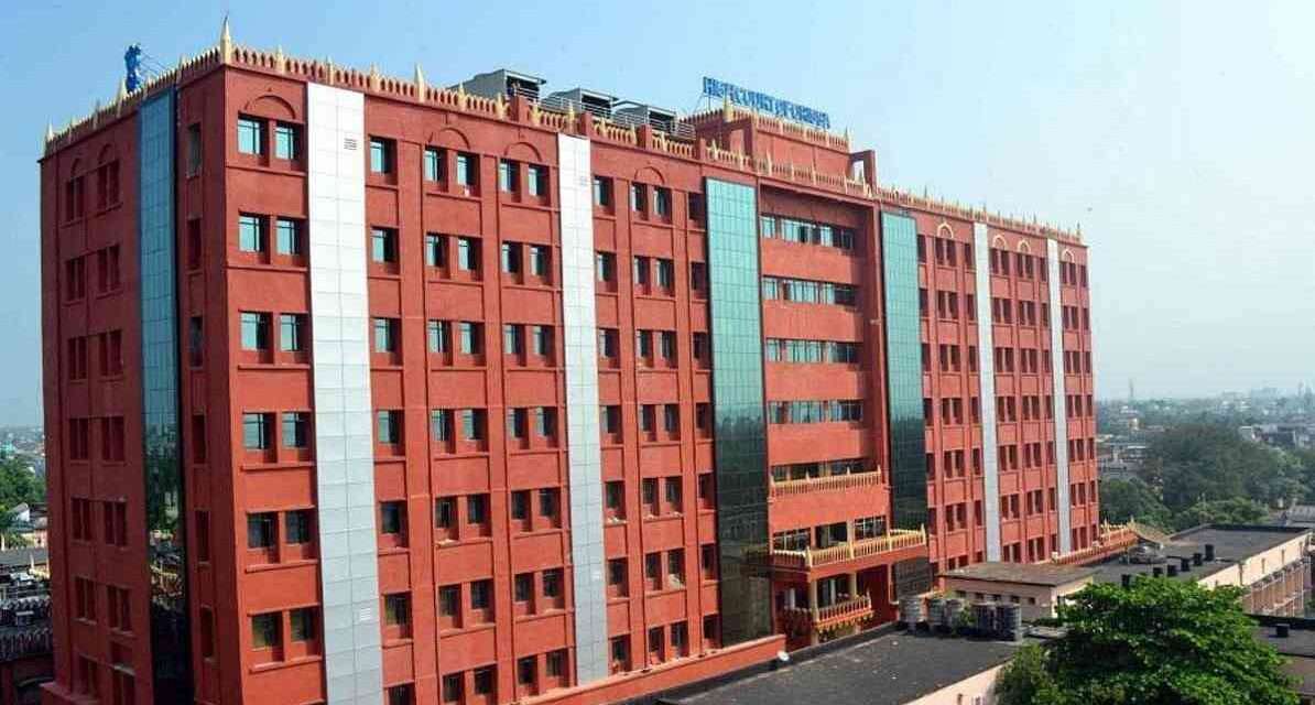 ओडिशा जासूसी केस में सिम कार्ड और ओटीपी धोखाधड़ी की जांच करती STF टीम का दृश्य