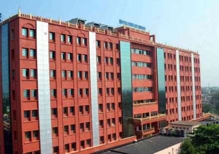 ओडिशा जासूसी केस में सिम कार्ड और ओटीपी धोखाधड़ी की जांच करती STF टीम का दृश्य