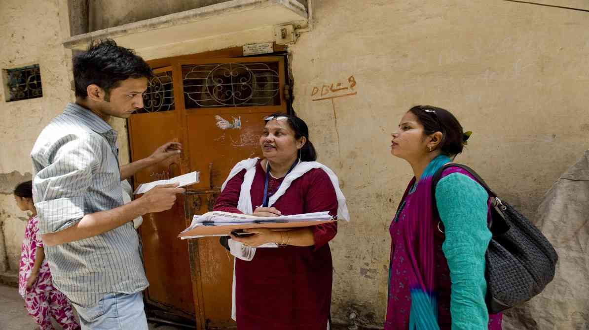 जनगणना सर्वे 2026 | घर-घर पहुंच रही टीम, 33 सवालों के जवाब रखें तैयार