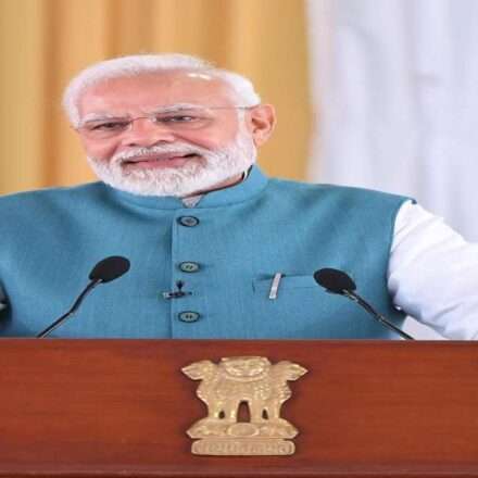 संसद विवाद और महिला आरक्षण बिल के बीच पीएम मोदी देश को संबोधित करते हुए।