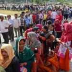 असम, केरल और पुडुचेरी में भारी संख्या में मतदान करते हुए लोग, उच्च मतदान प्रतिशत को दर्शाता दृश्य