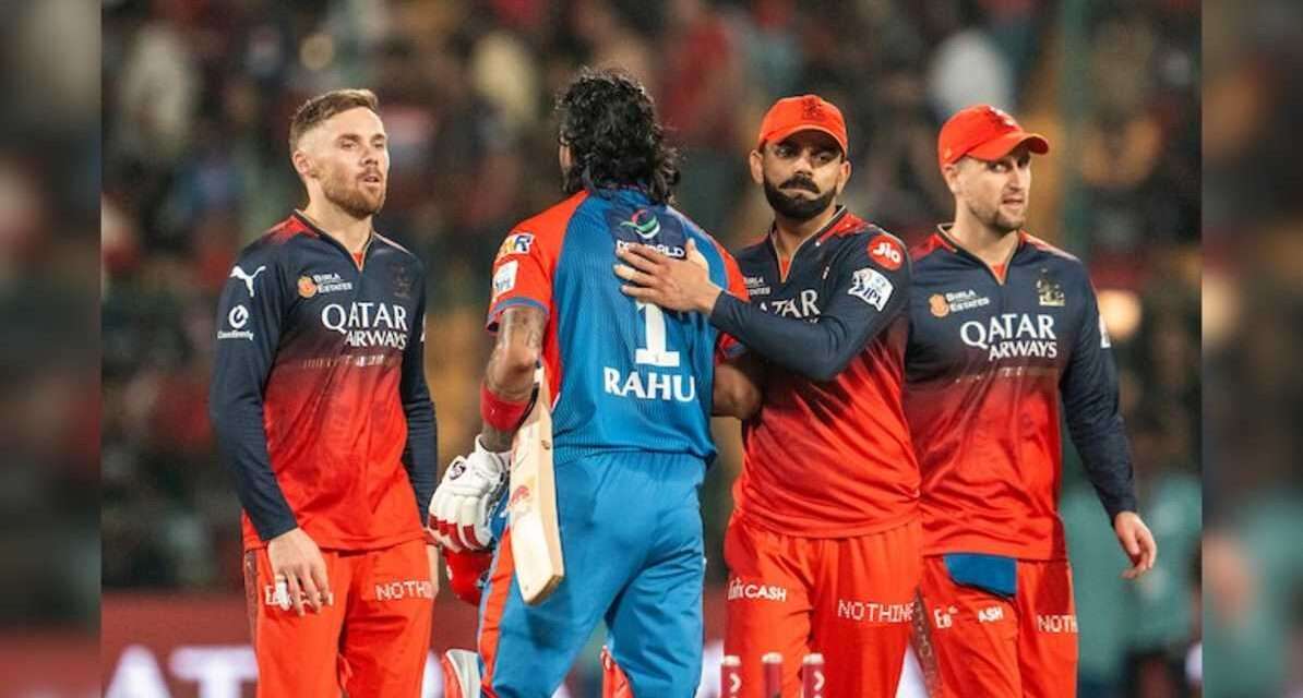 IPL 2026 के मैच में पंजाब किंग्स के खिलाफ रिकॉर्ड जीत के बाद दिल्ली कैपिटल्स के खिलाड़ी मैदान पर जश्न मनाते हुए दिखाई दे रहे हैं।