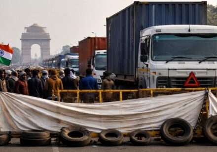 Delhi Transport Strike से बढ़ सकती है महंगाई