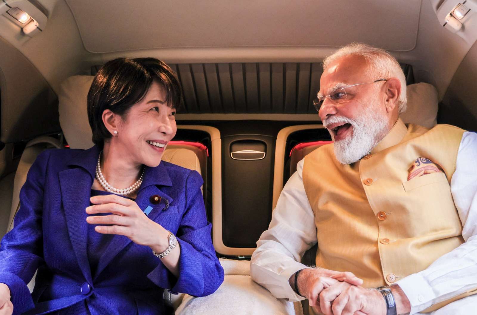 Bharat Japan Shikhar sammelan : पीएम मोदी ने जापान की प्रधानमंत्री सनाए ताकाइची को बताया ‘छोटी बहन’, रिश्तों में दिखी नई गर्मजोशी