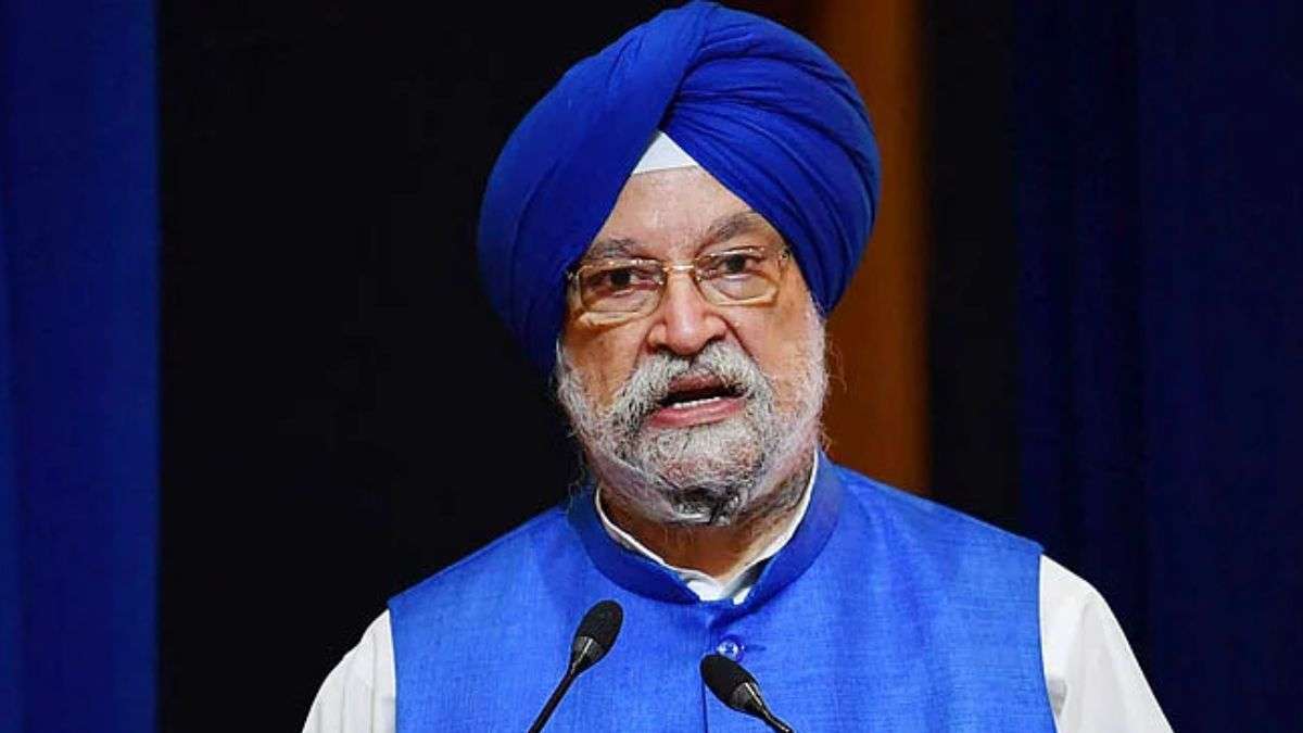 E20 Petrol :- पेट्रोलियम मंत्री हरदीप सिंह पुरी ने E20 इथेनॉल पेट्रोल को लेकर उठे इंजन खराब होने के दावों को खारिज किया