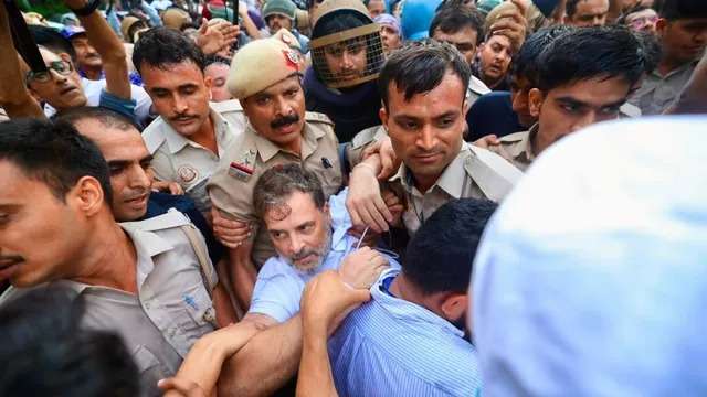 Rahul Gandhi 5 Demands :- हिरासत से रिहा होते ही राहुल गांधी ने केंद्र सरकार के सामने रखीं 5 बड़ी मांगें