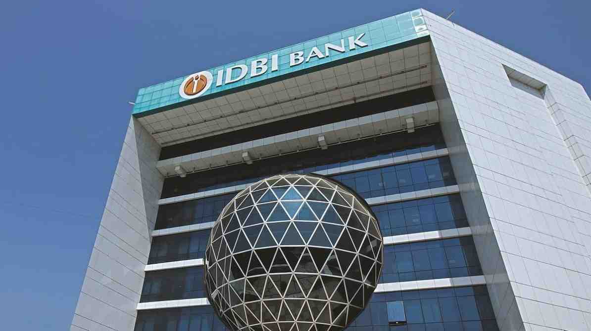IDBI बैंक में विदेशी निवेश: कनाडा की Fairfax Financial की ₹52,800 करोड़ की संभावित डील चर्चा में